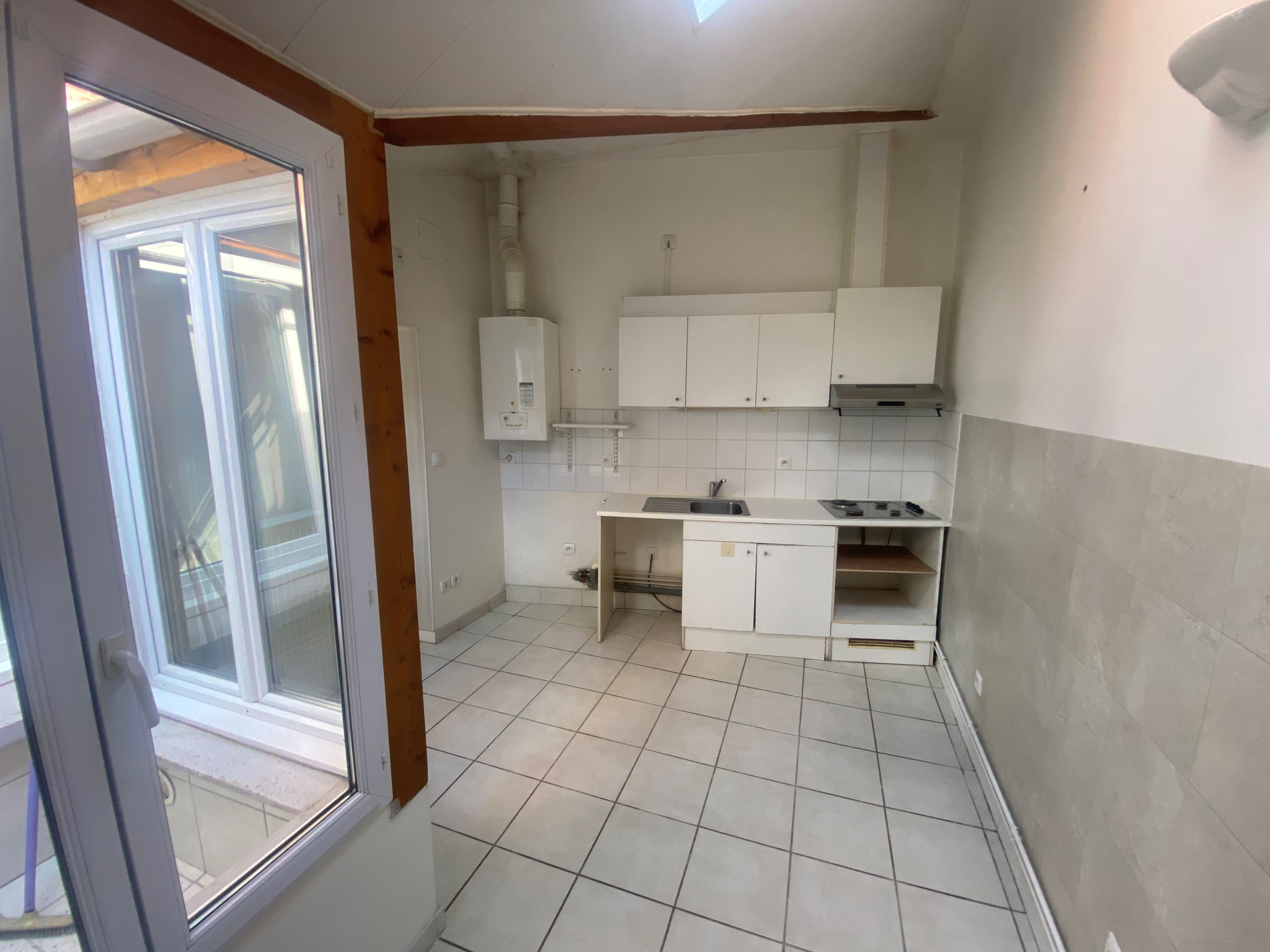 Immo80 – L'immobilier à Amiens et dans la Somme-appartement F2 à 5 mns gare sncf et centre ville