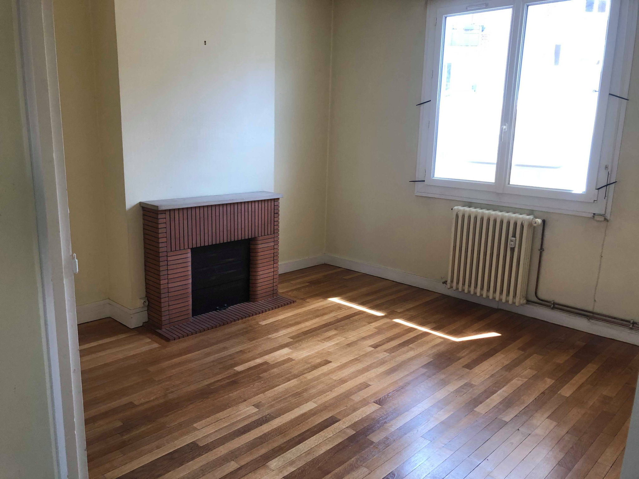 Immo80 – L'immobilier à Amiens et dans la Somme-F2 Lumineux 1 rue Caumartin