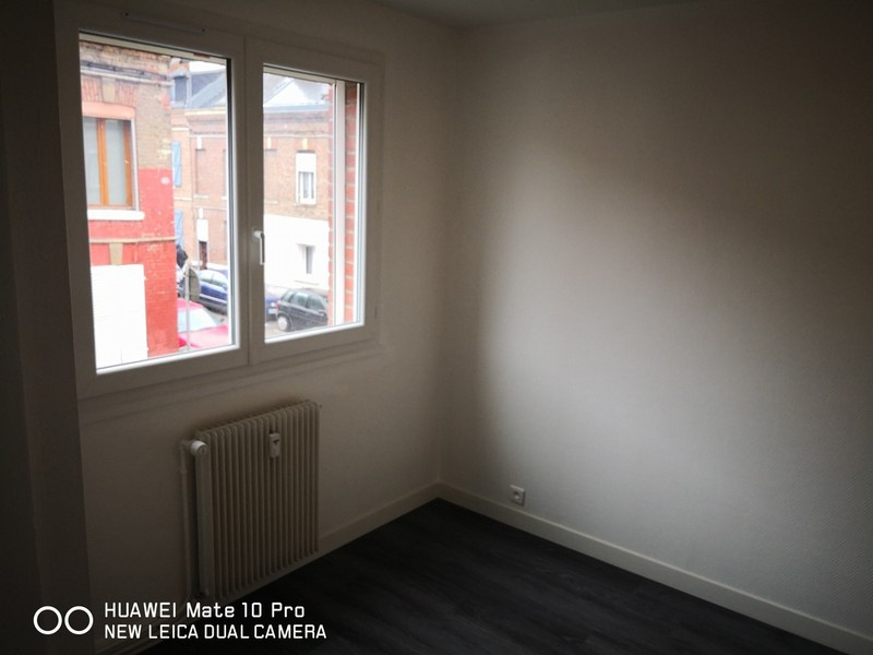 Immo80 – L'immobilier à Amiens et dans la Somme-23 Rue Coquerel 1er étage No13