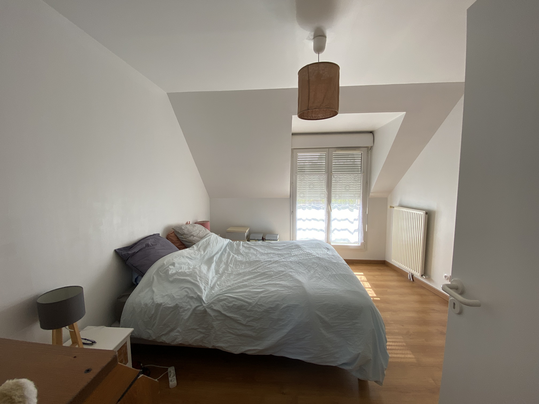 Immo80 – L'immobilier à Amiens et dans la Somme-Appartement F4 / 87 M2 carrez / lumineux / Garage + place de parking / vue