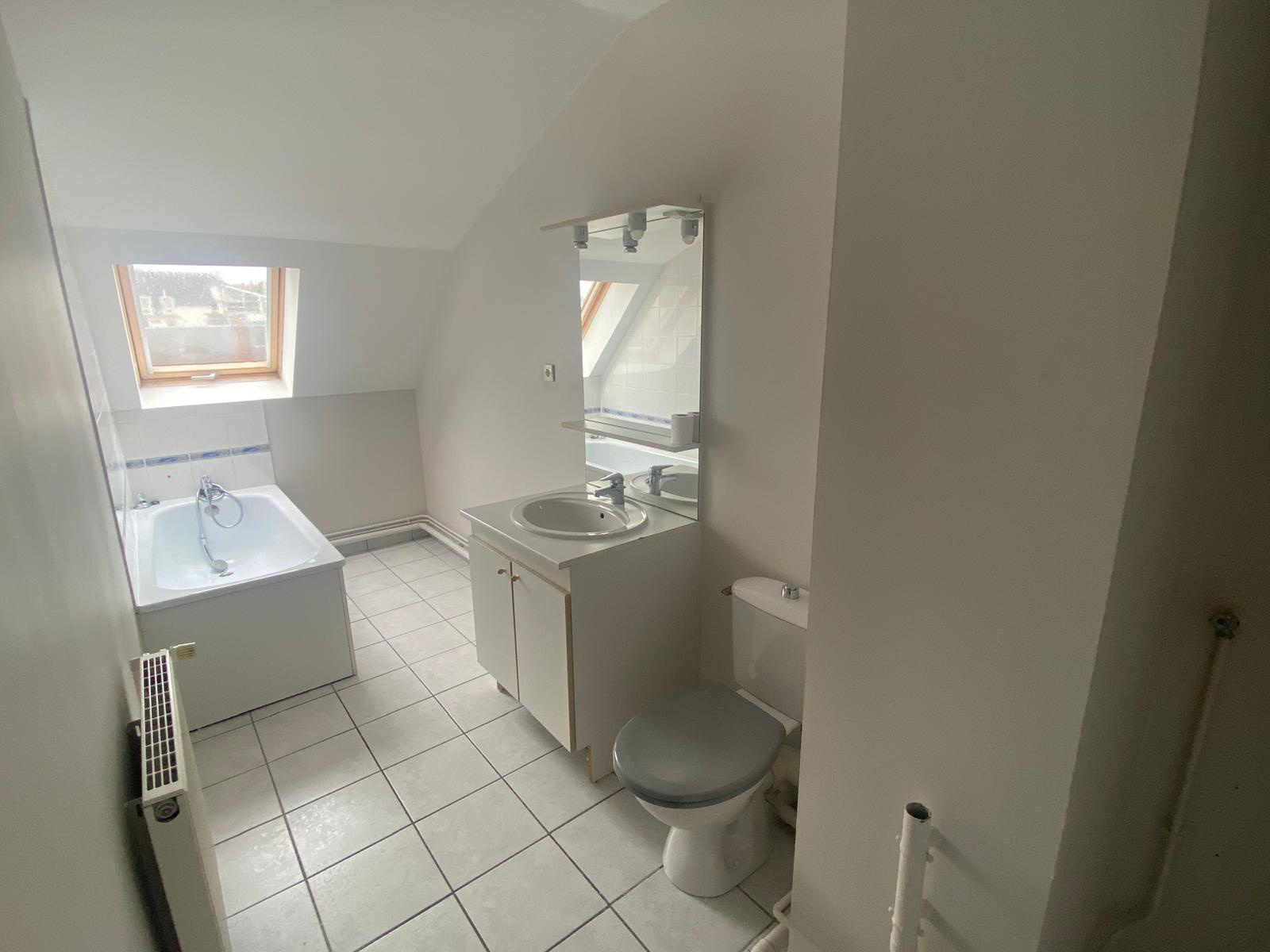 Immo80 – L'immobilier à Amiens et dans la Somme-Appartement F6 Duplex de 119 m2 Carrez / Ascenseur / Garage / 8 min à pied centre ville gare