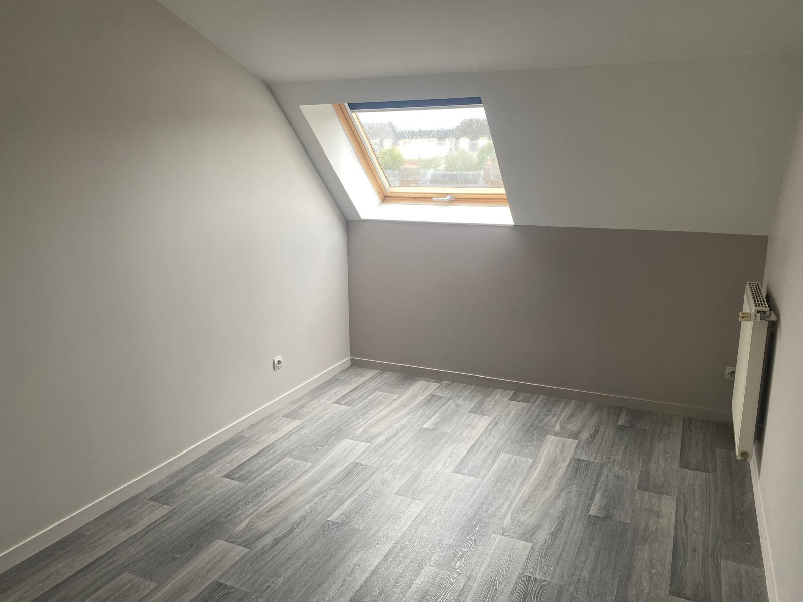 Immo80 – L'immobilier à Amiens et dans la Somme-Appartement F6 Duplex de 119 m2 Carrez / Ascenseur / Garage / 8 min à pied centre ville gare