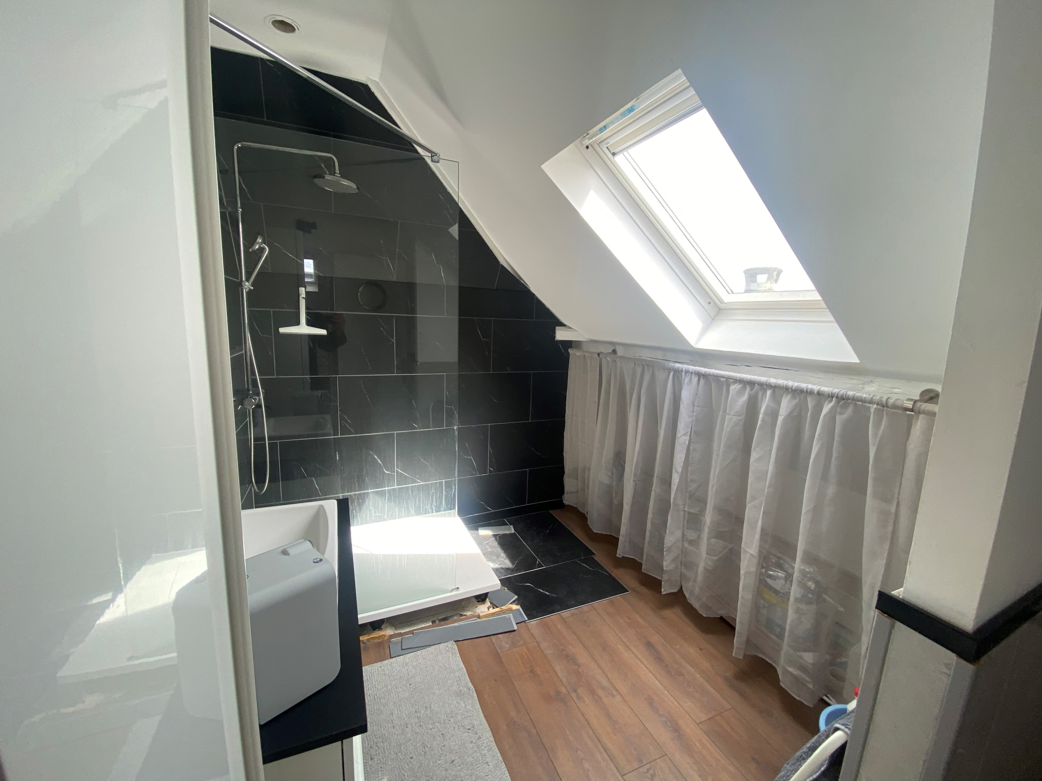 Immo80 – L'immobilier à Amiens et dans la Somme-Appartement F2 en loft bas Henriville, 73 m2 utile,