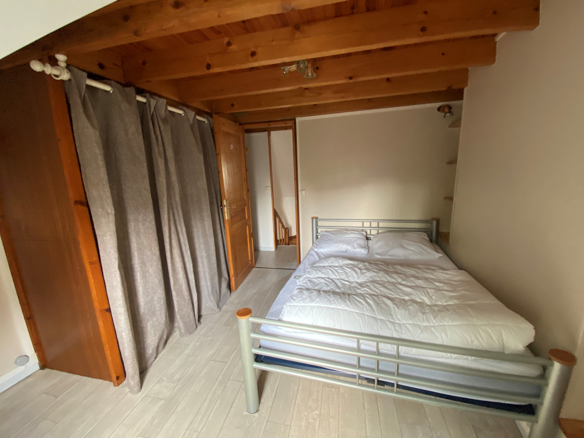 Immo80 – L'immobilier à Amiens et dans la Somme-7 rue Lameth Duplex Meublé, possibilité de stationnement