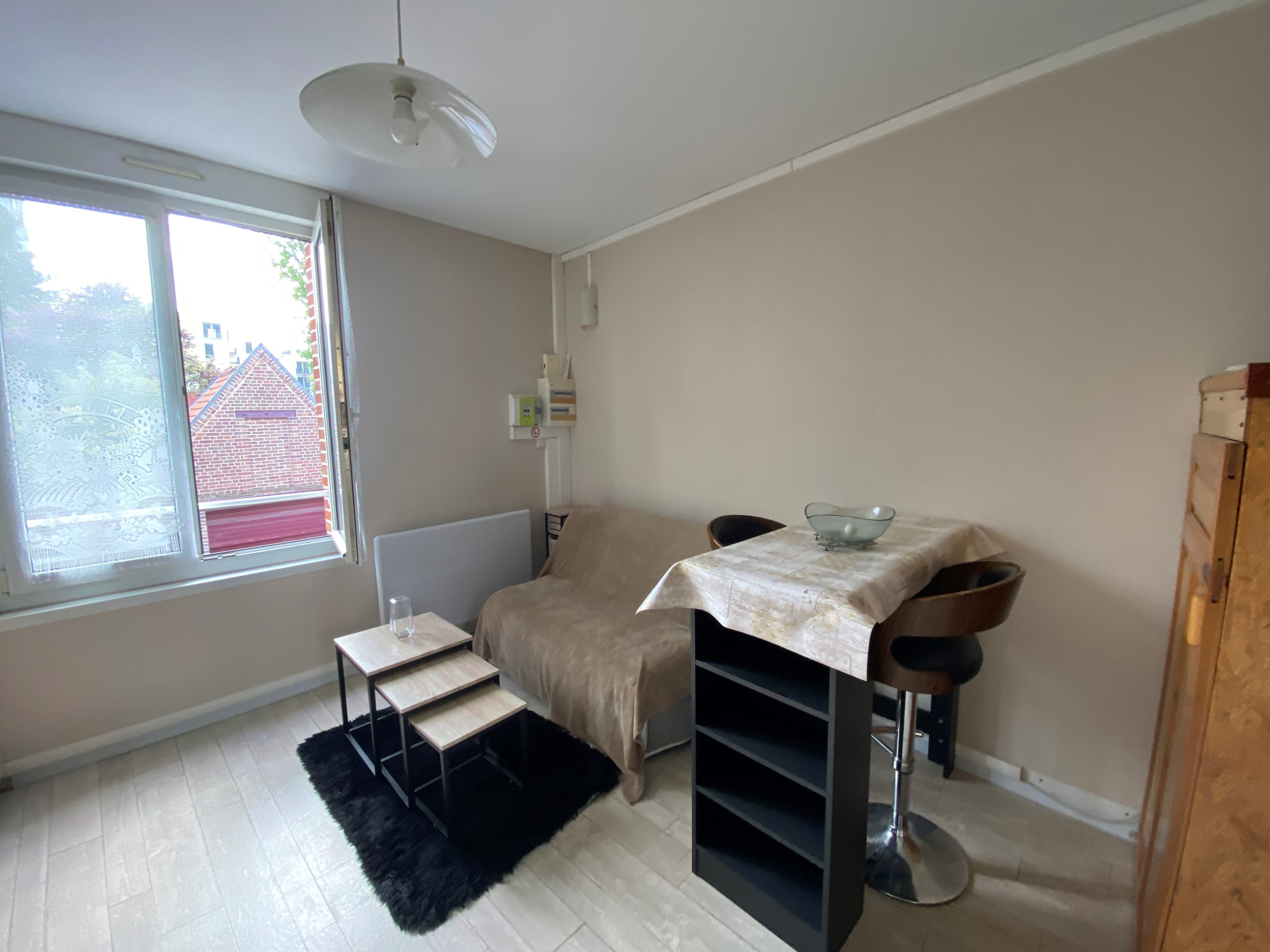 Immo80 – L'immobilier à Amiens et dans la Somme-7 rue Lameth Duplex Meublé, possibilité de stationnement