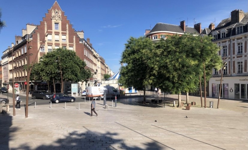 Commerce Fond de restauration rapide au coeur du centre vill