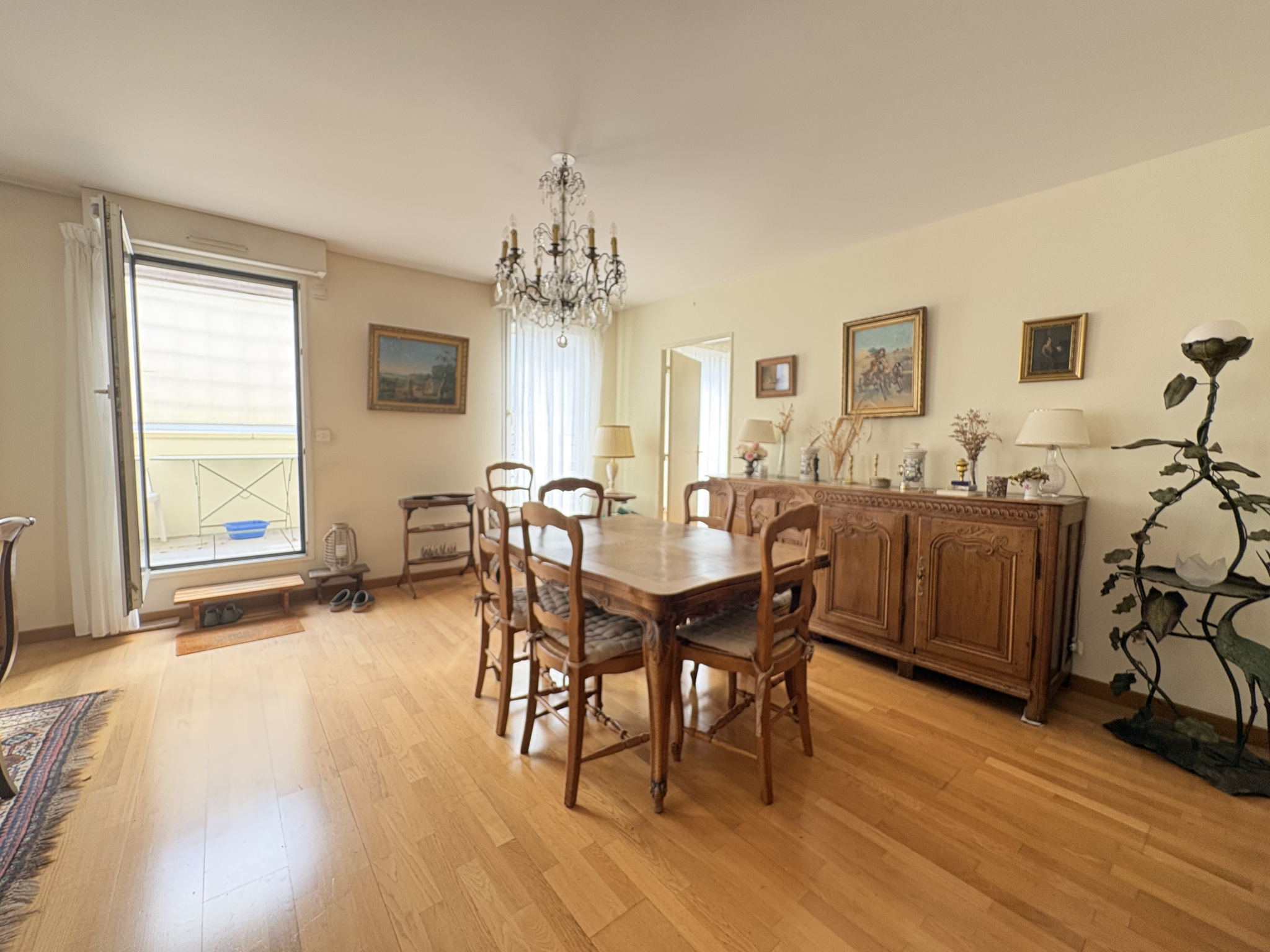 Immo80 – L'immobilier à Amiens et dans la Somme-Magnifique appartement F5 / Centre ville / Terrasse / Ascenseur / Garages