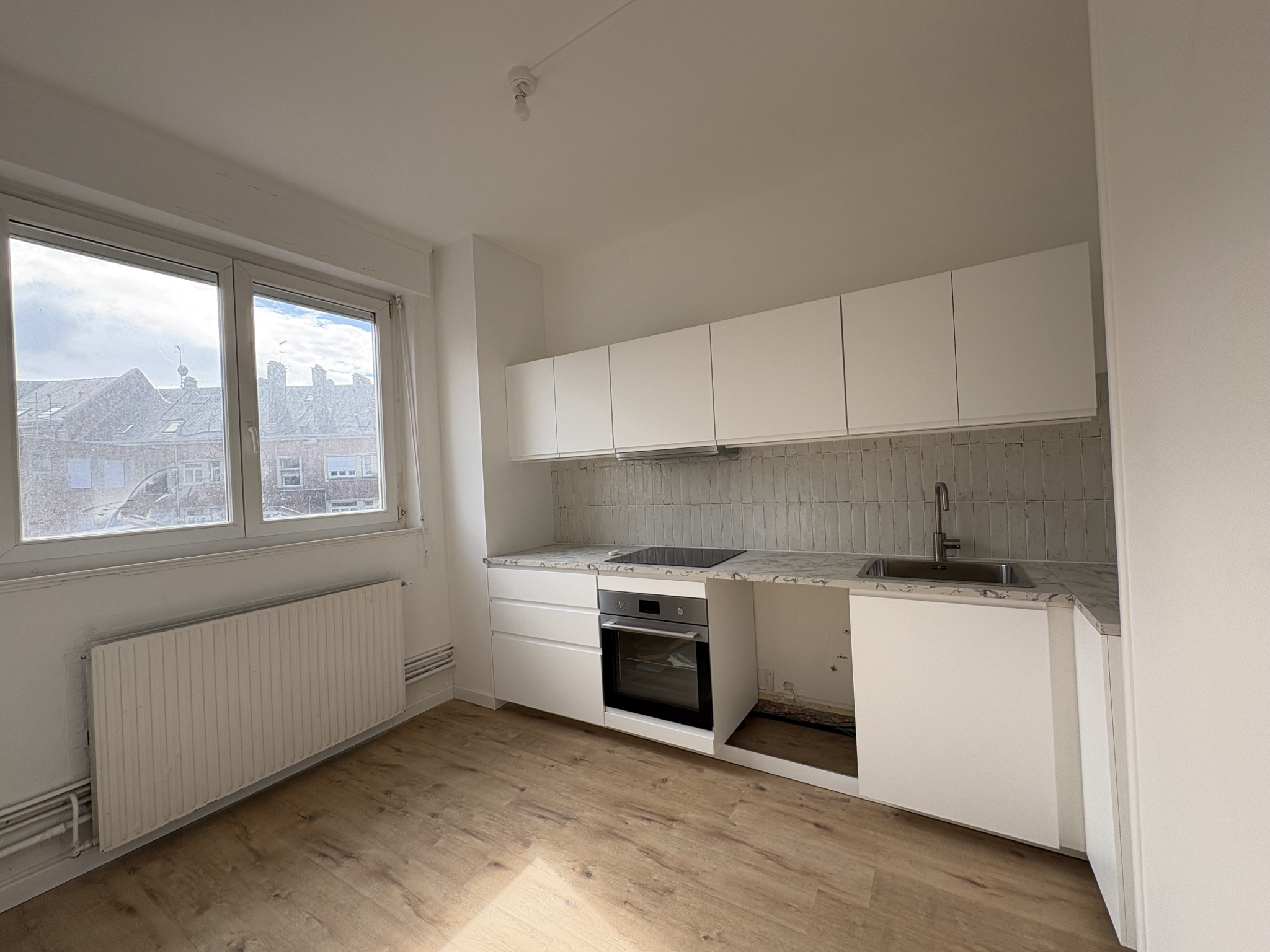 Immo80 – L'immobilier à Amiens et dans la Somme-Centre ville / Appartement F4 rénové / 1 000 € CC