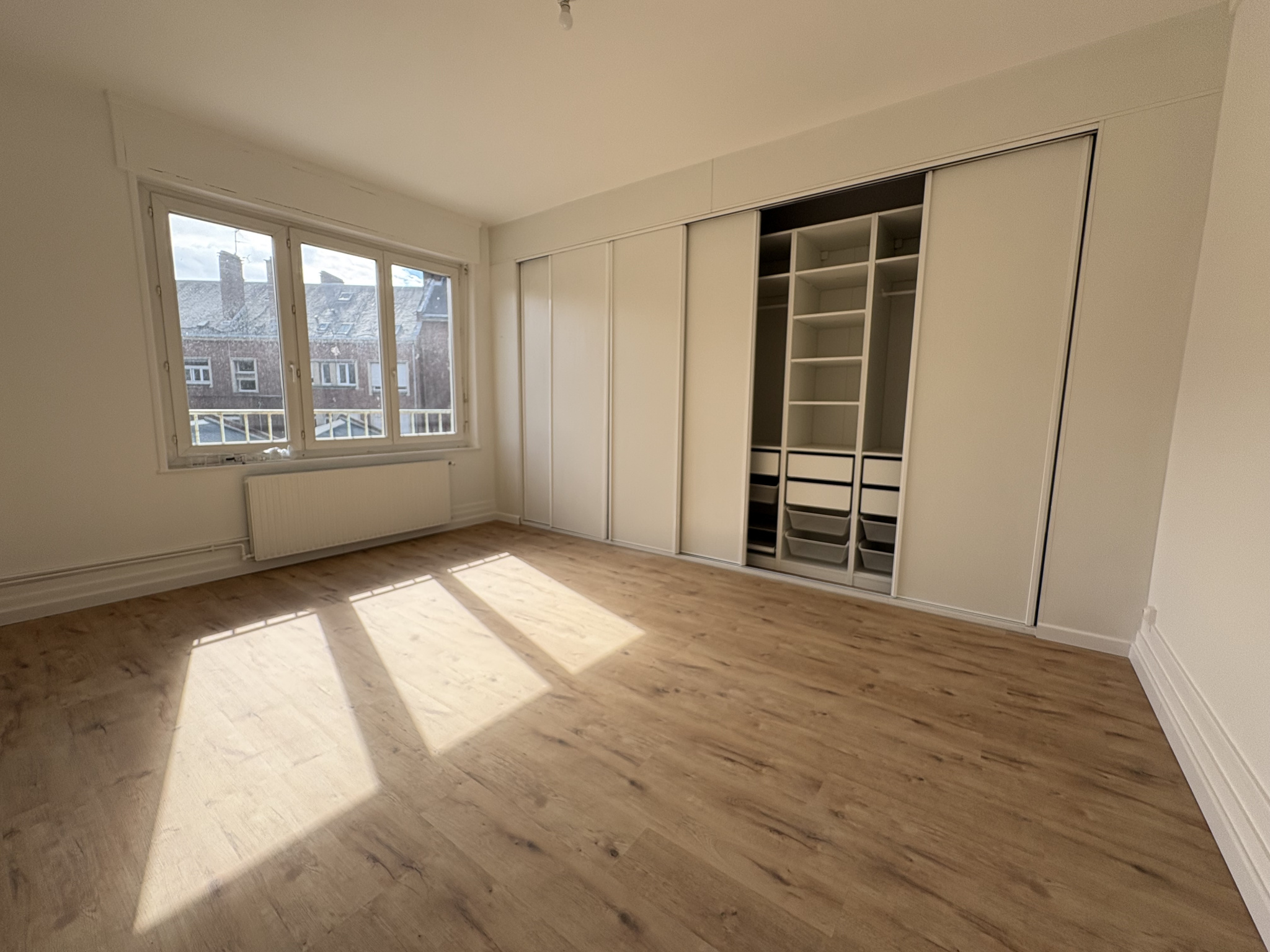 Immo80 – L'immobilier à Amiens et dans la Somme-Centre ville / Appartement F4 rénové / 1 000 € CC