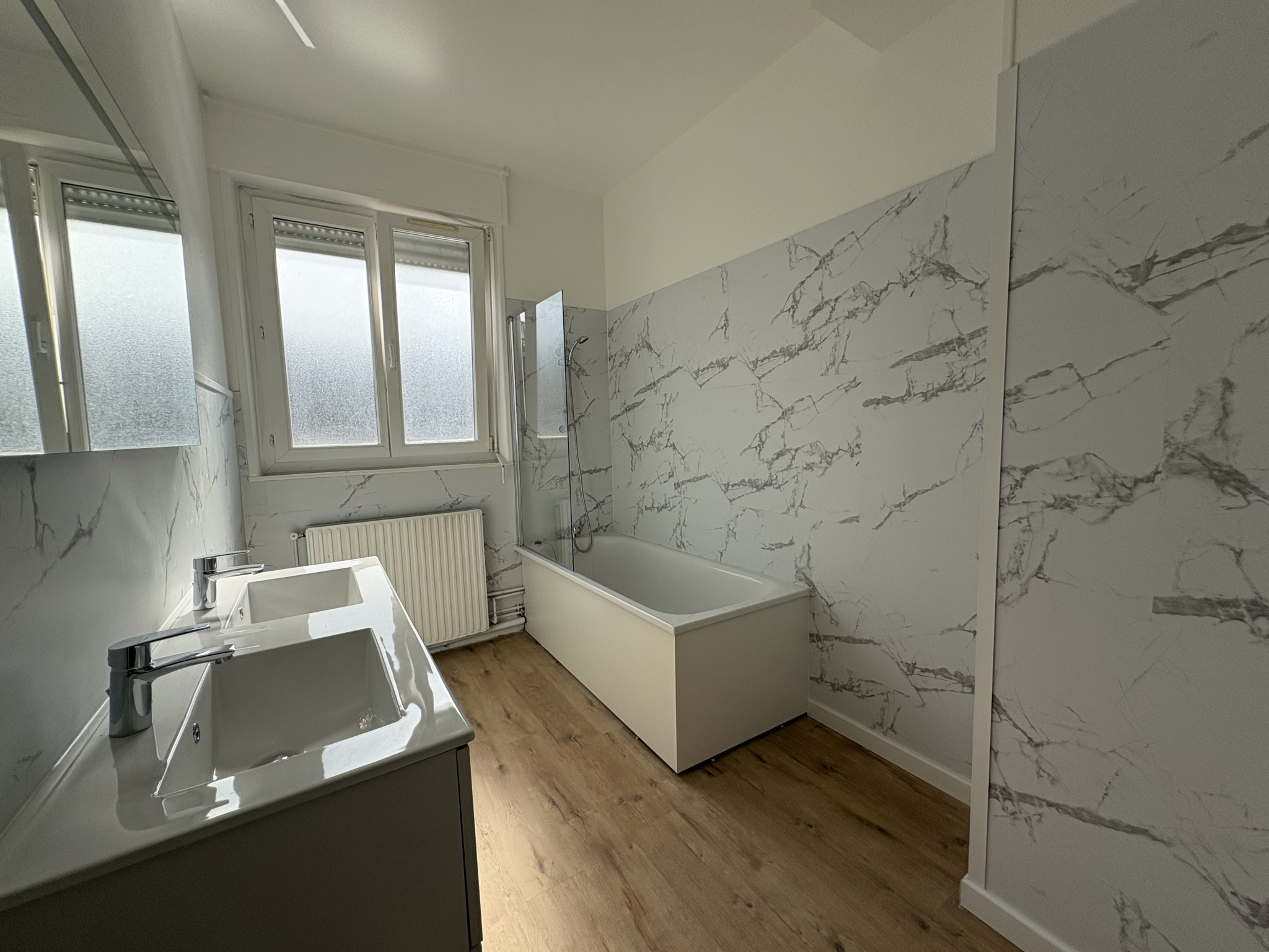 Immo80 – L'immobilier à Amiens et dans la Somme-Centre ville / Appartement F4 rénové / 1 000 € CC