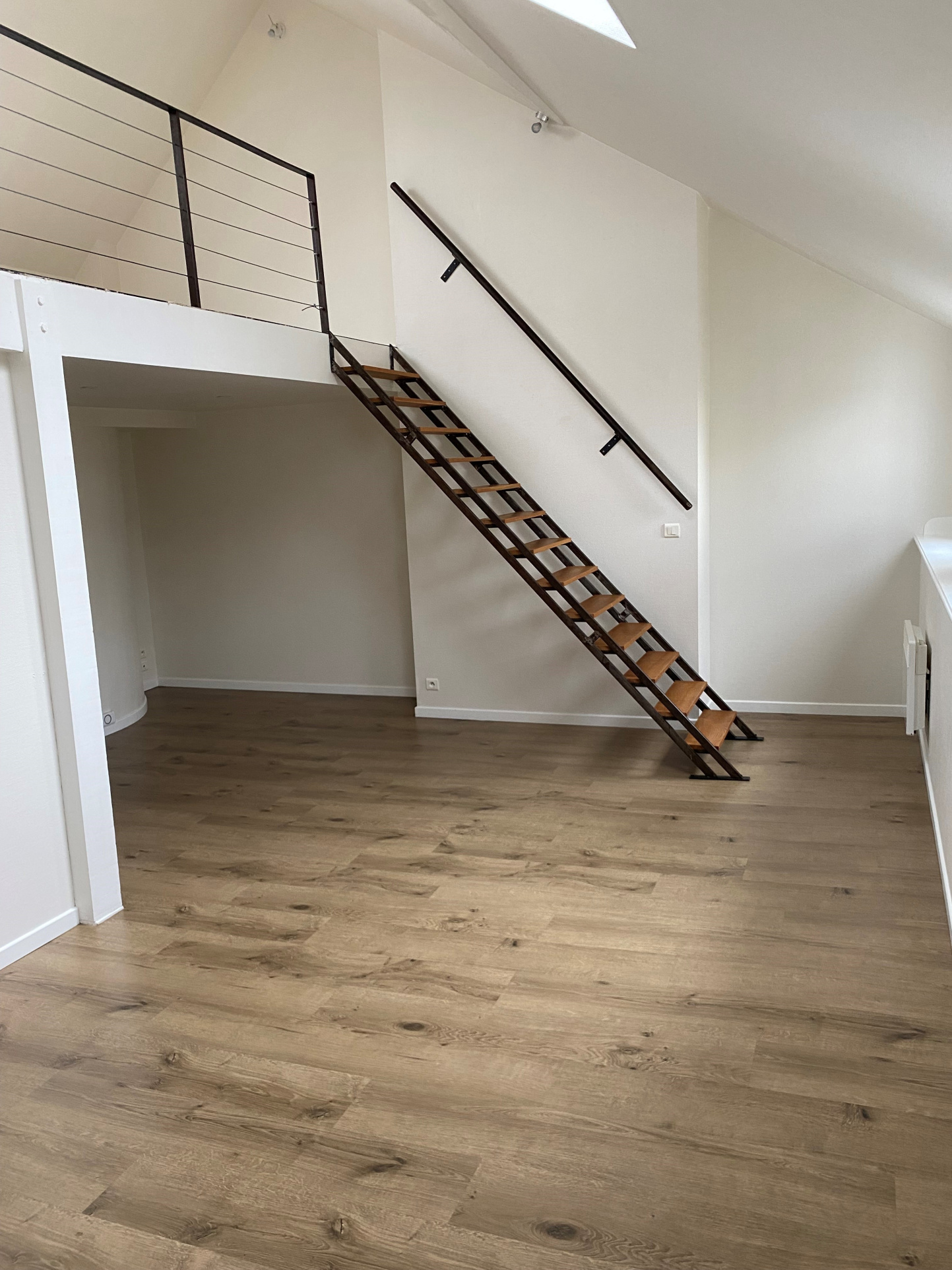 Immo80 – L'immobilier à Amiens et dans la Somme-Centre Ville  F3  avec Mezzanine