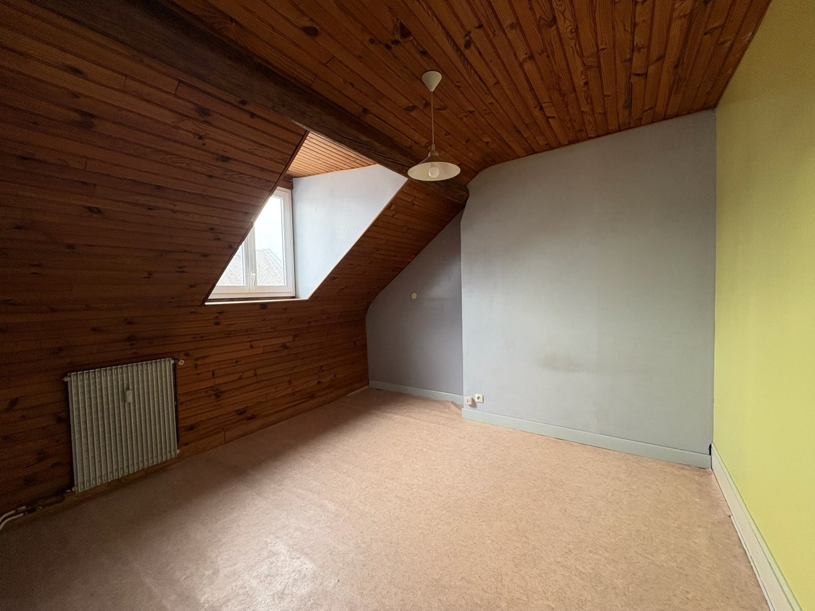 Immo80 – L'immobilier à Amiens et dans la Somme-appartement F2 quartier Henriville à restaurer