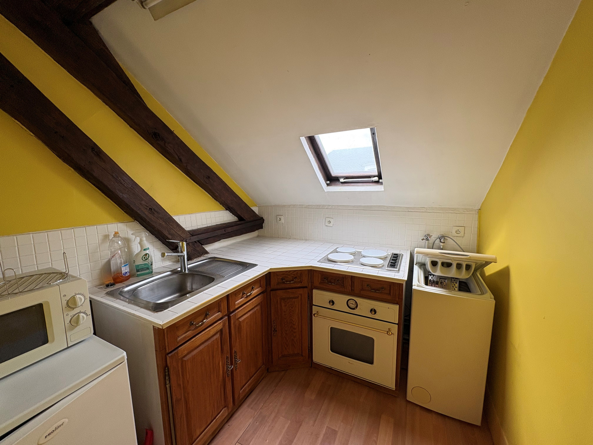 Immo80 – L'immobilier à Amiens et dans la Somme-appartement F2 quartier Henriville à restaurer