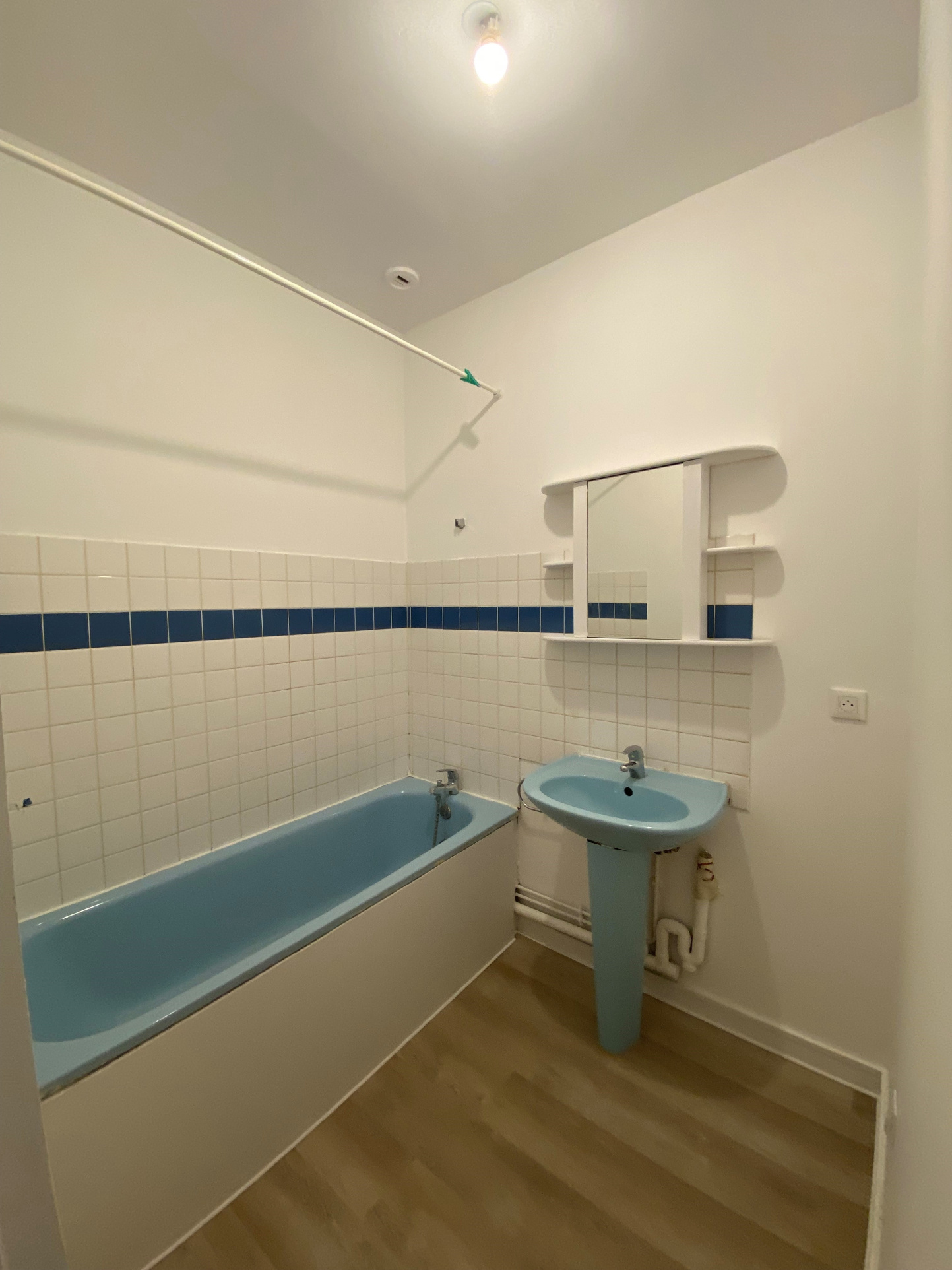 Immo80 – L'immobilier à Amiens et dans la Somme-F2 rénové Place René Goblet