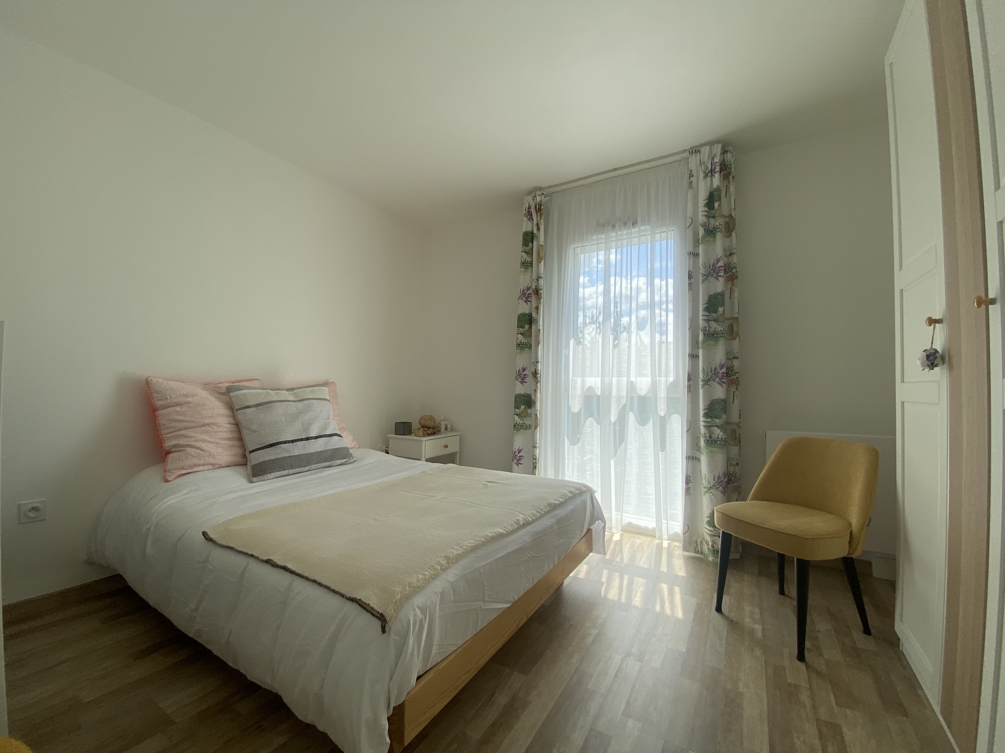 Immo80 – L'immobilier à Amiens et dans la Somme-Amiens Sud / Magnifique appartement de 67 m2 / 2 places de parking en sous-sol / Terrasse