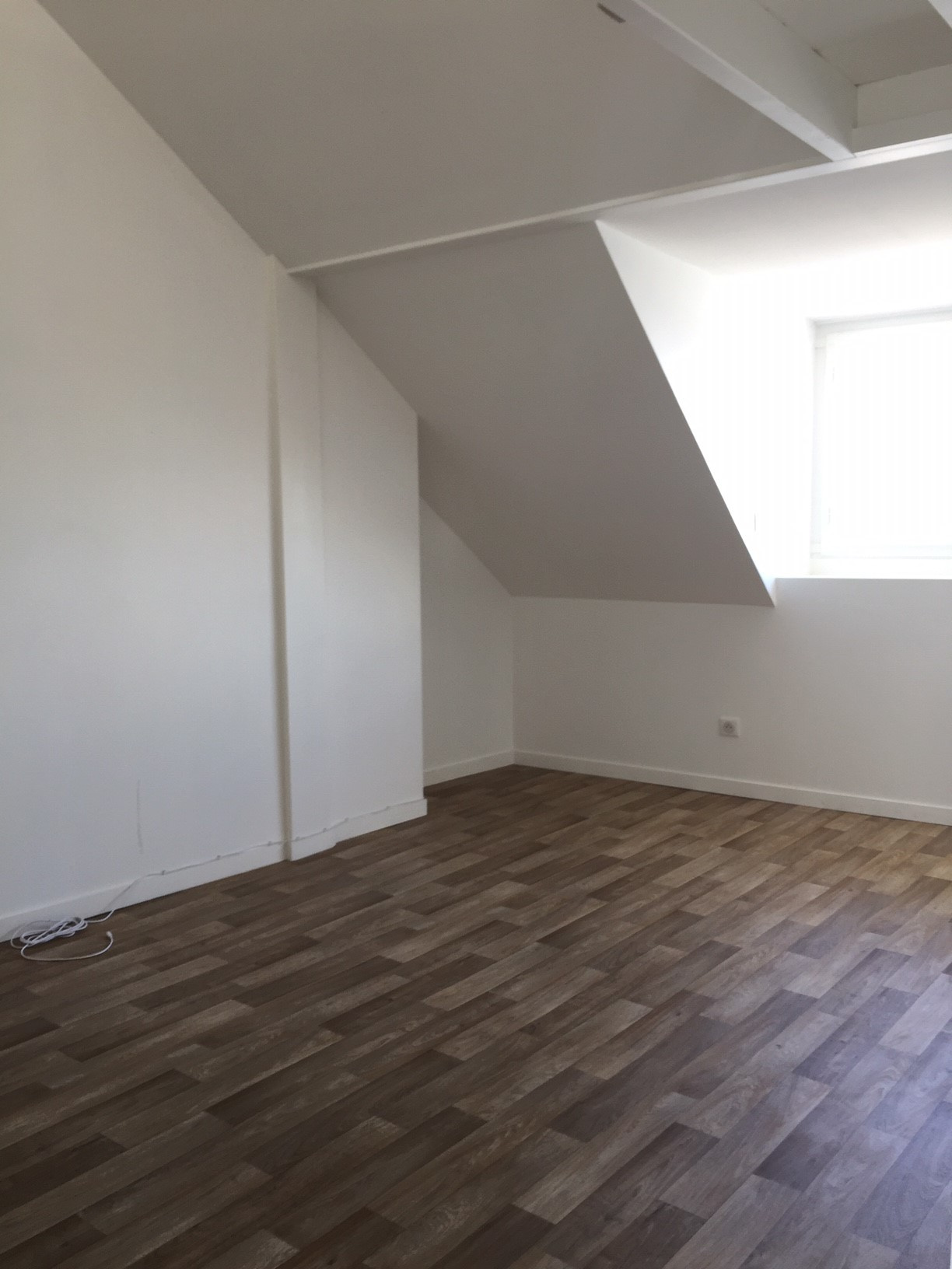 Immo80 – L'immobilier à Amiens et dans la Somme-37 rue Voiture – duplex 3ème étage