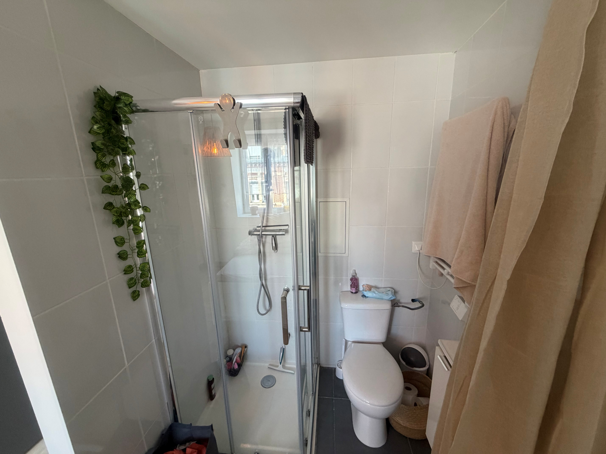 Immo80 – L'immobilier à Amiens et dans la Somme-Immeubles quartier St pierre citadelle facs / 4 chambres équipées / TBE.
