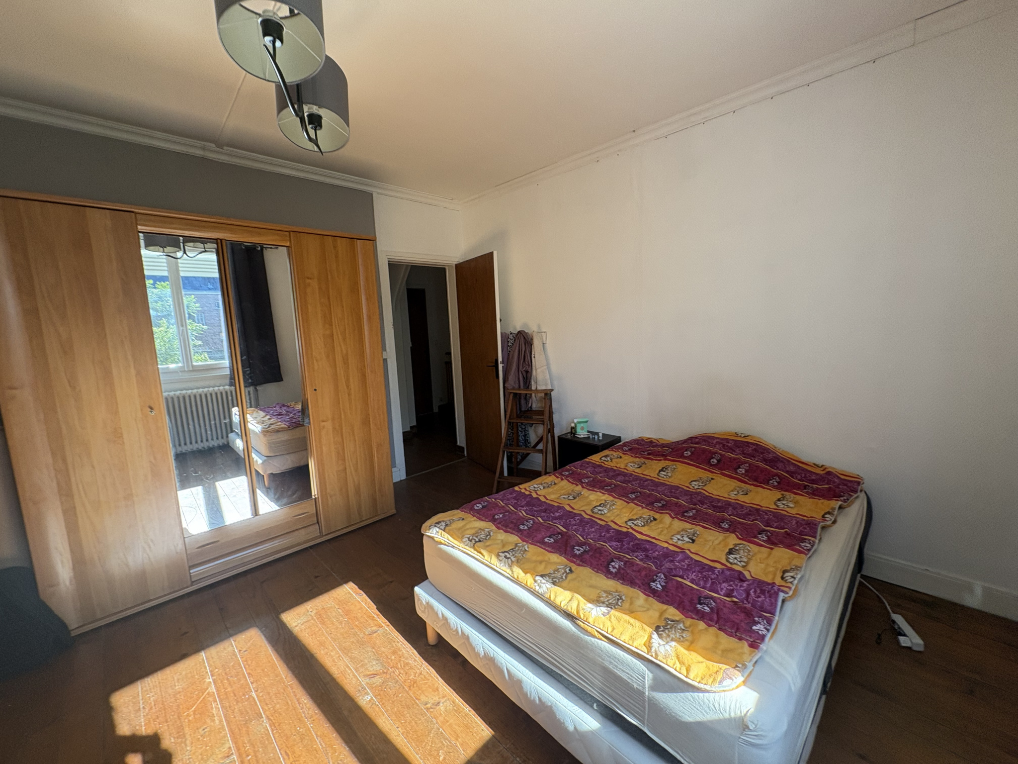 Immo80 – L'immobilier à Amiens et dans la Somme-Quartier Saint-Acheul / Maison de 97 m2 avec grande cour / 300 mètres centre ville