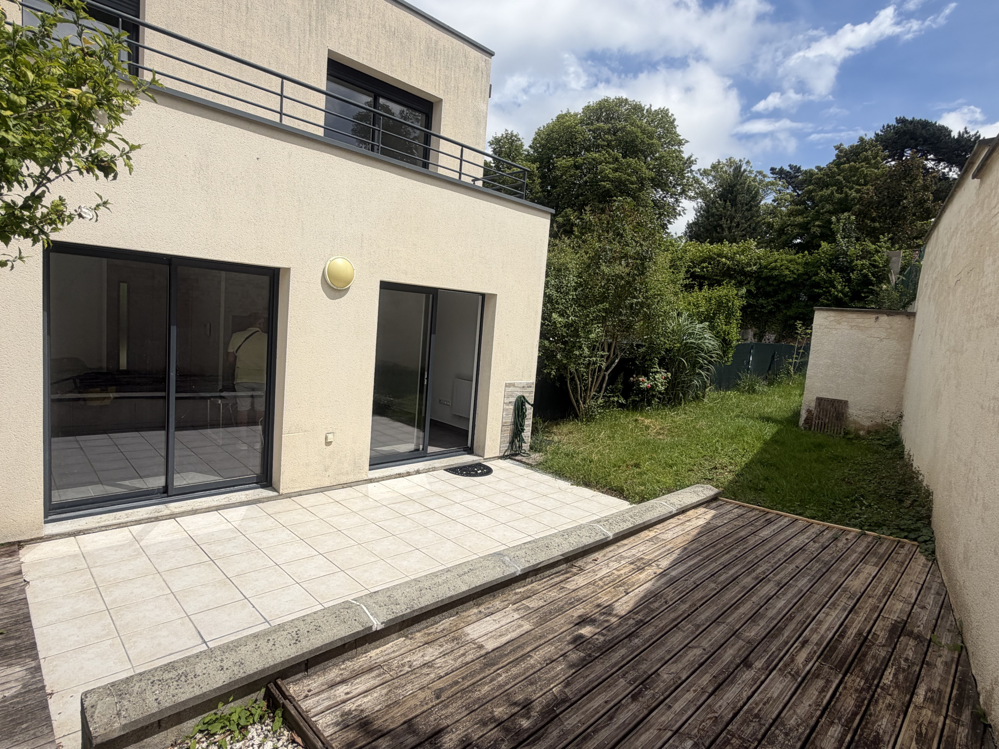 Immo80 – L'immobilier à Amiens et dans la Somme-Pavillon mitoyen de 73.80 m2 / Saint-Acheul / Place de parking