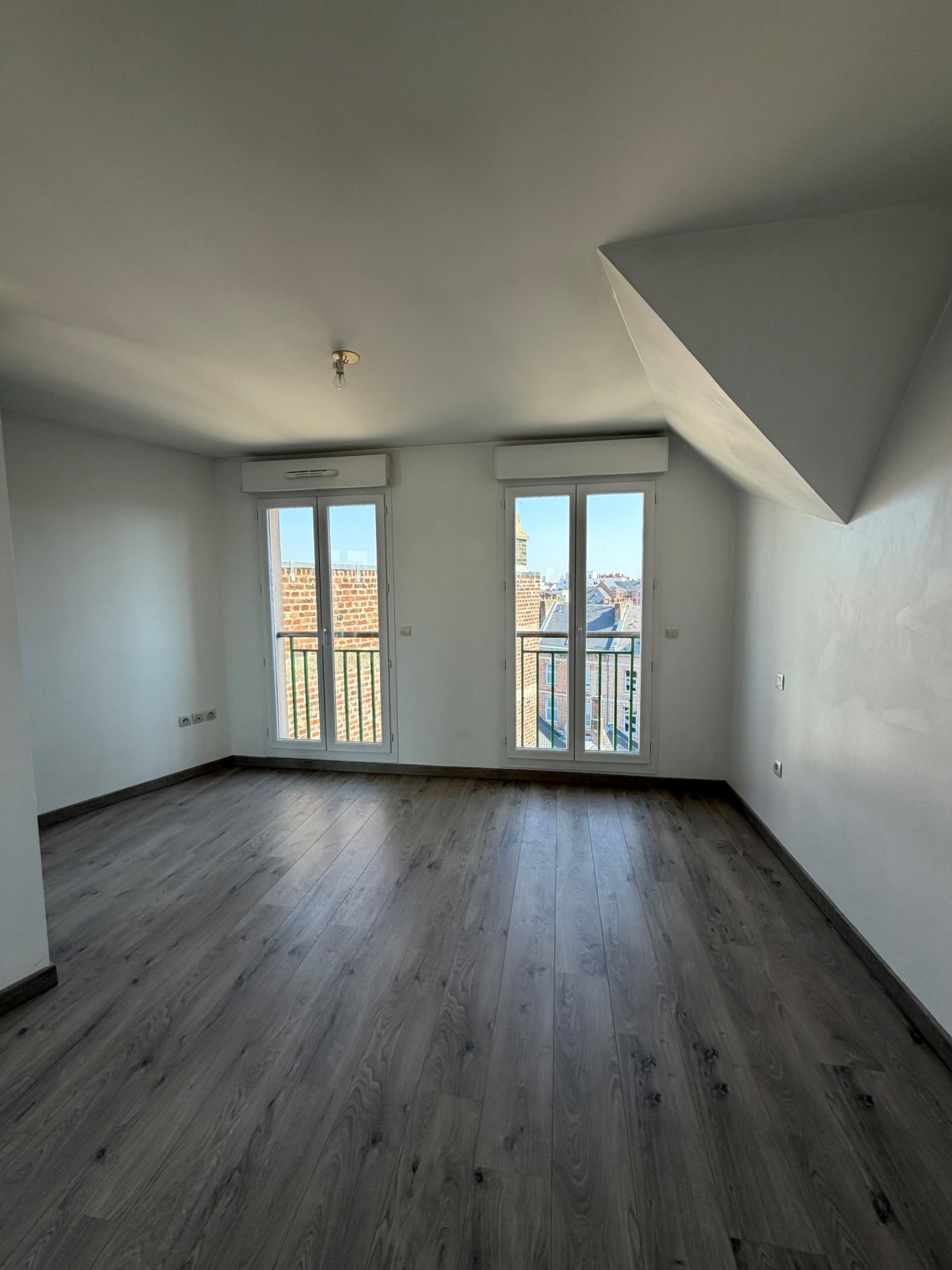 Immo80 – L'immobilier à Amiens et dans la Somme-Immeuble de standing 47 Mail Albert 1er